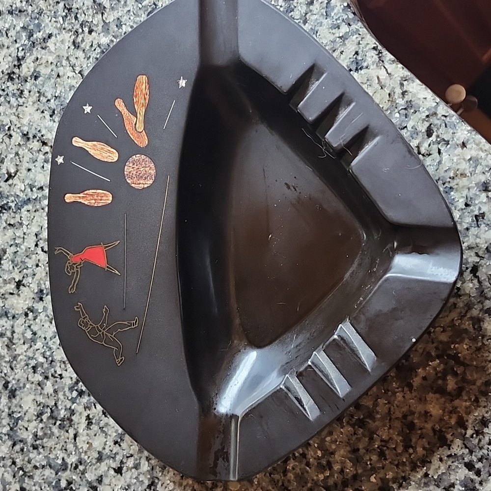 Rare Couroc of Monterey CA Vintage Ashtray Couple Bowling